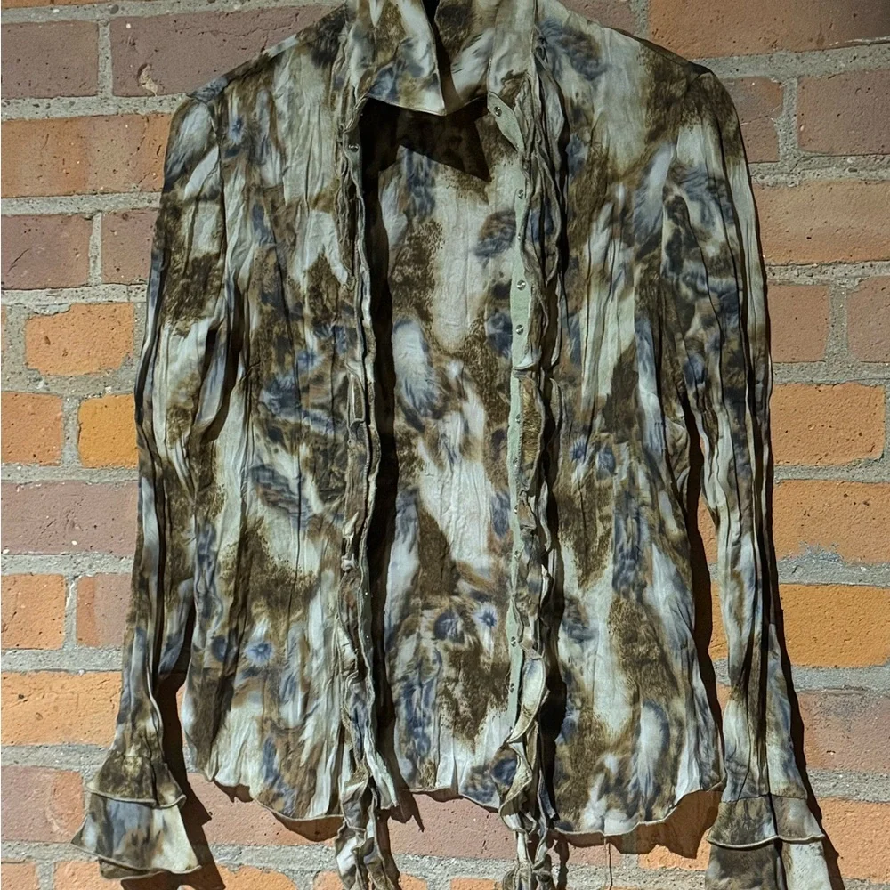 Top - Picture 2 of 4